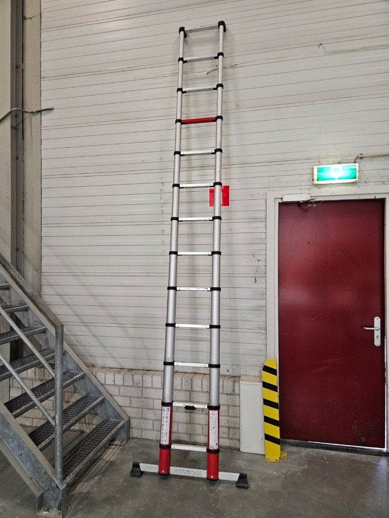 Uitschuifbare Ladder 380 cm – Opknapper, Doe-het-zelf en Verbouw, Ladders en Trappen, Ophalen, Gebruikt, Ladder, 2 tot 4 meter