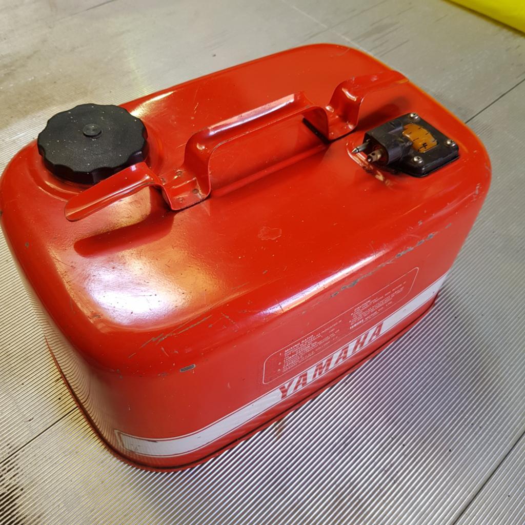 Yamaha brandstoftank - 24 liter, Ophalen of Verzenden, Gebruikt, Motor en Techniek