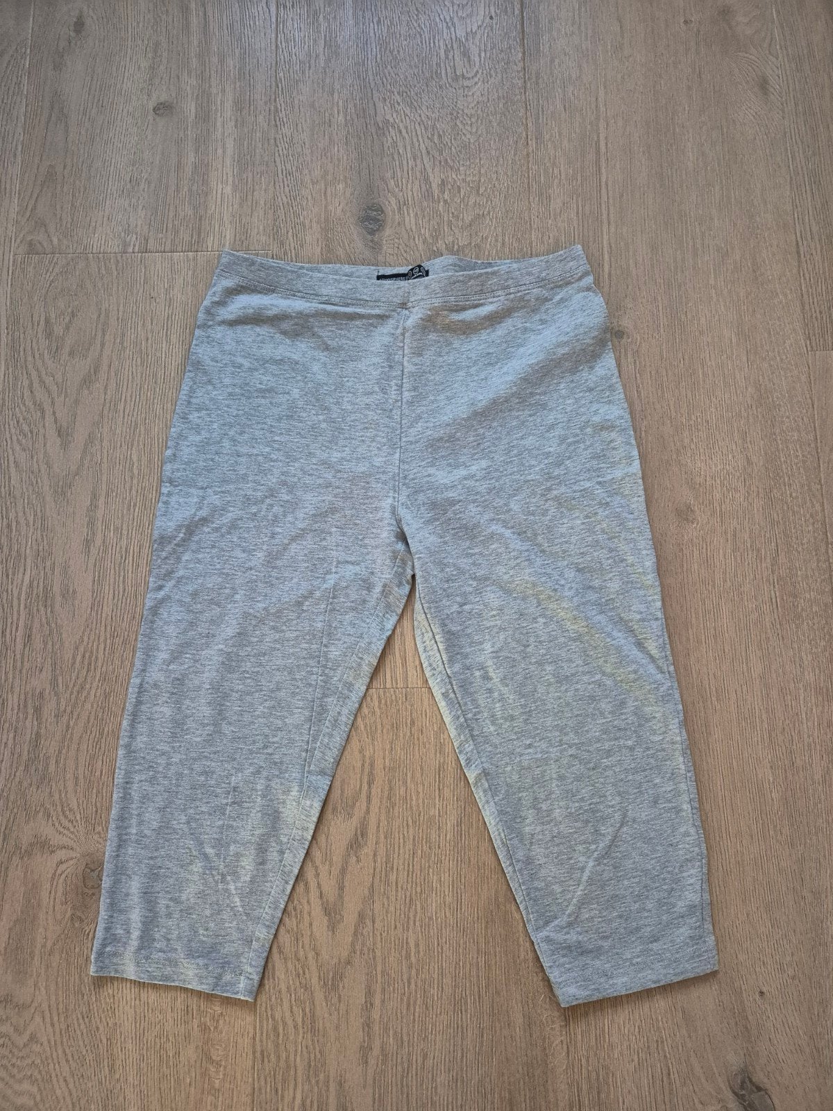 Grijze legging maat M, Kleding | Dames, Leggings, Maillots en Panty's, Legging, Maat 36/38 (S), Ophalen of Verzenden, Zo goed als nieuw