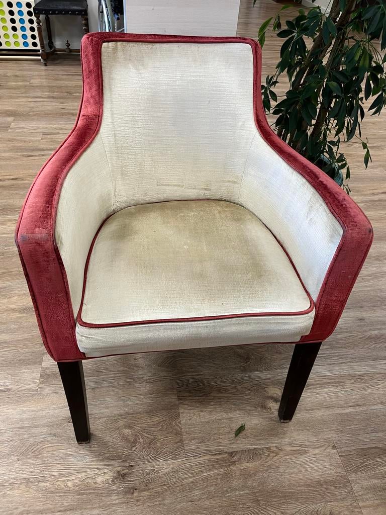 Gratis: Creme rode stoelen merk Satelliet 15 stuks, Huis en Inrichting, Ophalen, Gebruikt, Overige kleuren, Stof
