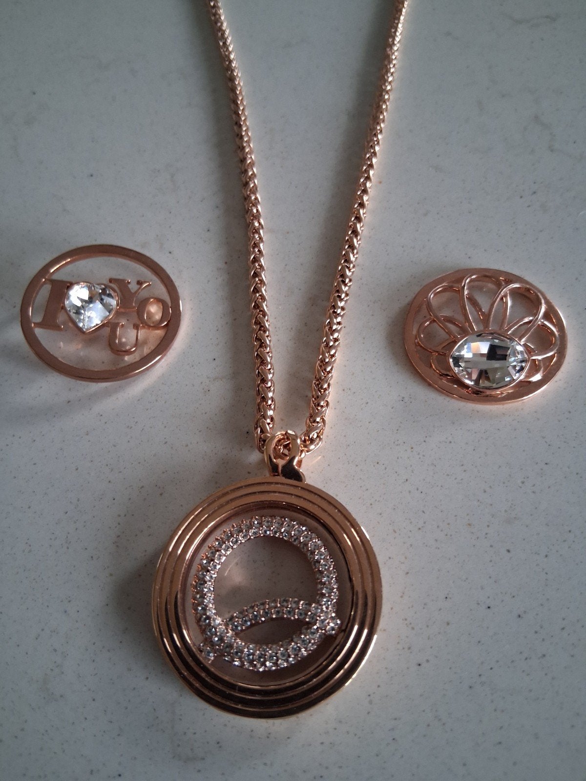 Quoins ketting met 3 verwisselbare munten, Overige materialen, Met hanger, Nieuw, Ophalen of Verzenden