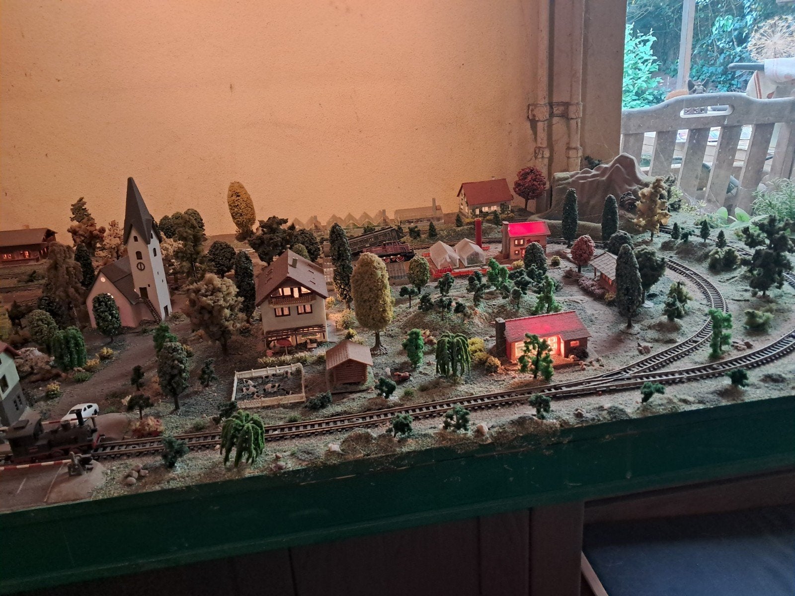 Minitrix Treinbaan Diorama met Veel Extra's gratis, Ophalen, Gebruikt, Overige typen, Trix