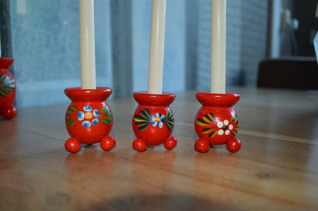 3 vintage ZWEEDSE ''klotljusstake'' handbeschilderd 5 cm, Diversen, Ophalen of Verzenden, Zo goed als nieuw
