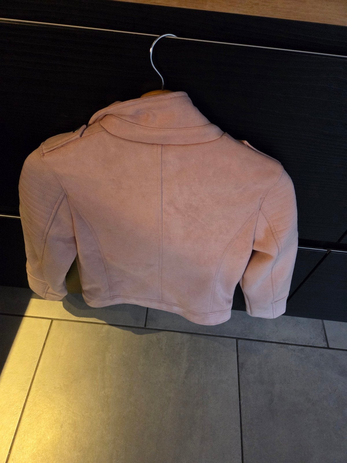 Roze suède-look bikerjack voor meisjes - Maat 152, Gebruikt, Meisje, Ophalen of Verzenden, ONE OF A KIND