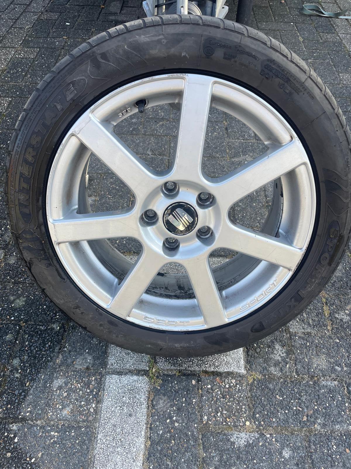 Seat sport bbs velgen 17 inch met interstate IXT-1 banden, Ophalen, Gebruikt