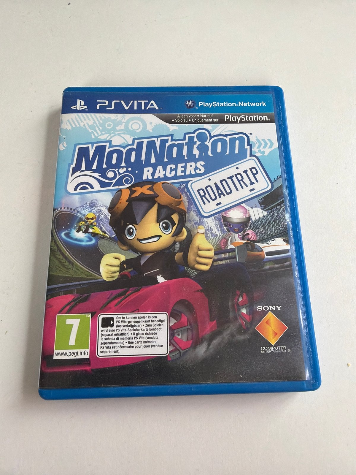 ModNation Racers Roadtrip PS Vita, Spelcomputers en Games, Ophalen of Verzenden, Gebruikt, Overige kleuren, Met games