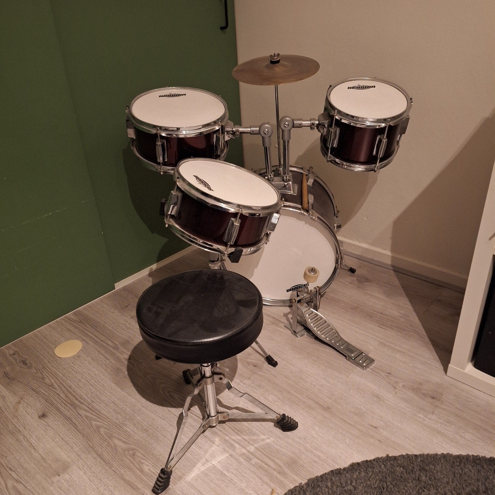 Gebruikt drumstel voor kleine kinderen, Muziek en Instrumenten, Ophalen