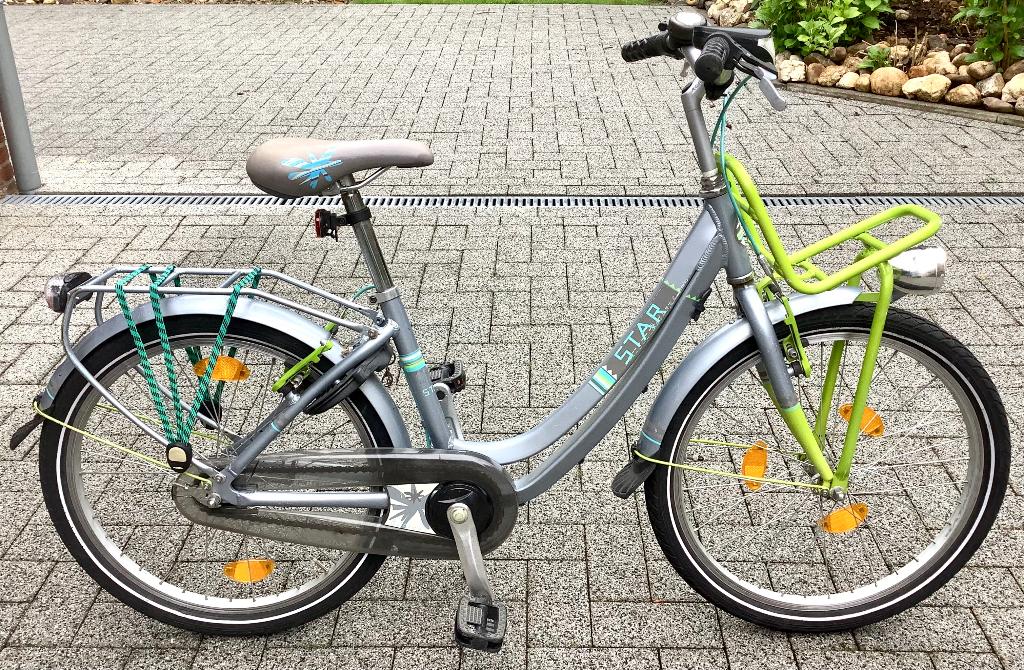 Kinderfiets Batavus Star. 22 inch  7 t/m 9 jaar  fiets, Ophalen, 20 inch of meer, Gebruikt, Velgrem