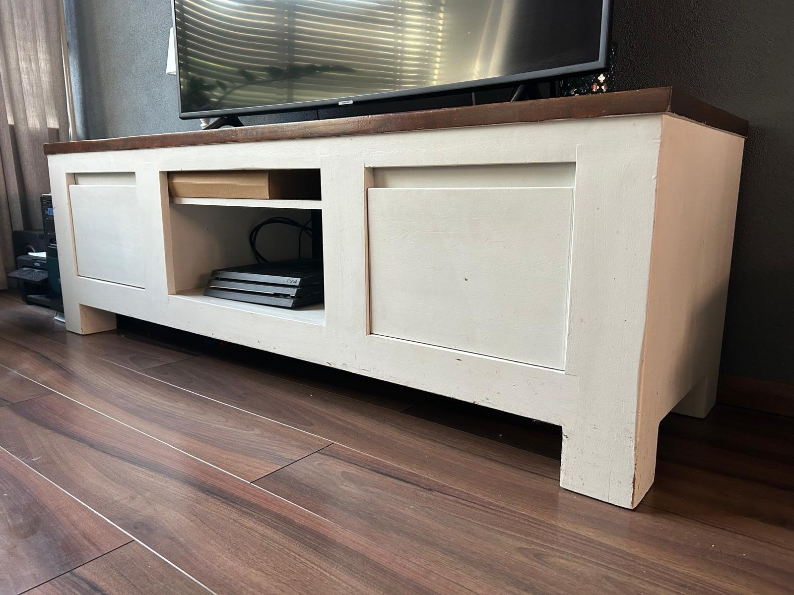 TV-meubel wit met bruin blad (L160xB50xH50), Huis en Inrichting, Ophalen, Gebruikt, 150 tot 200 cm, Minder dan 100 cm