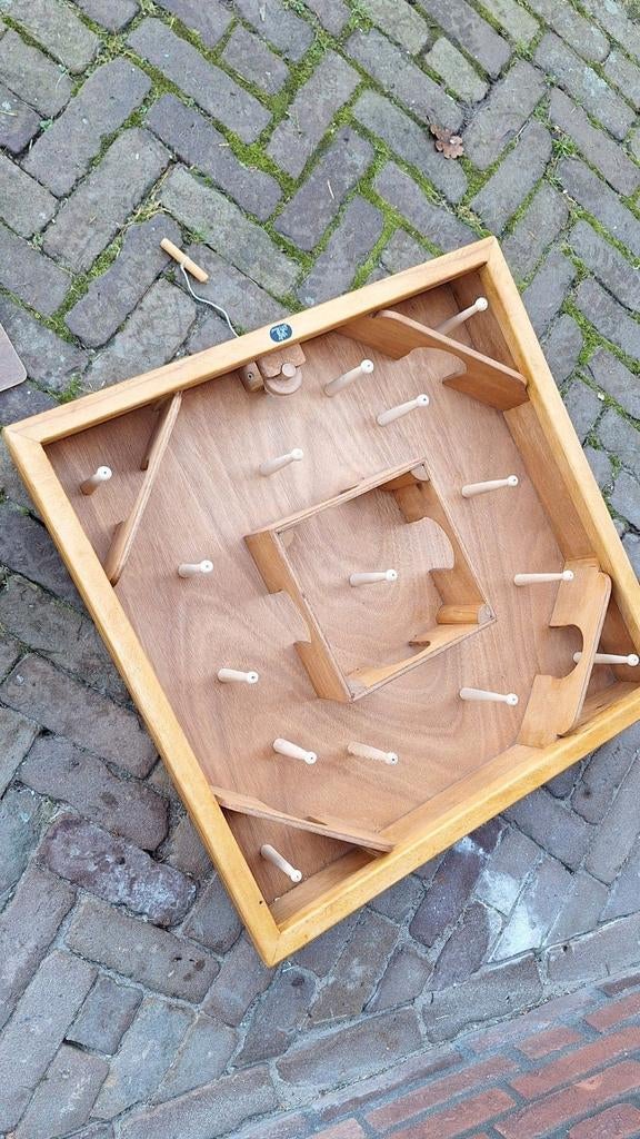 Tol spel met kegels  Oud Hollandse Spellen, Ophalen
