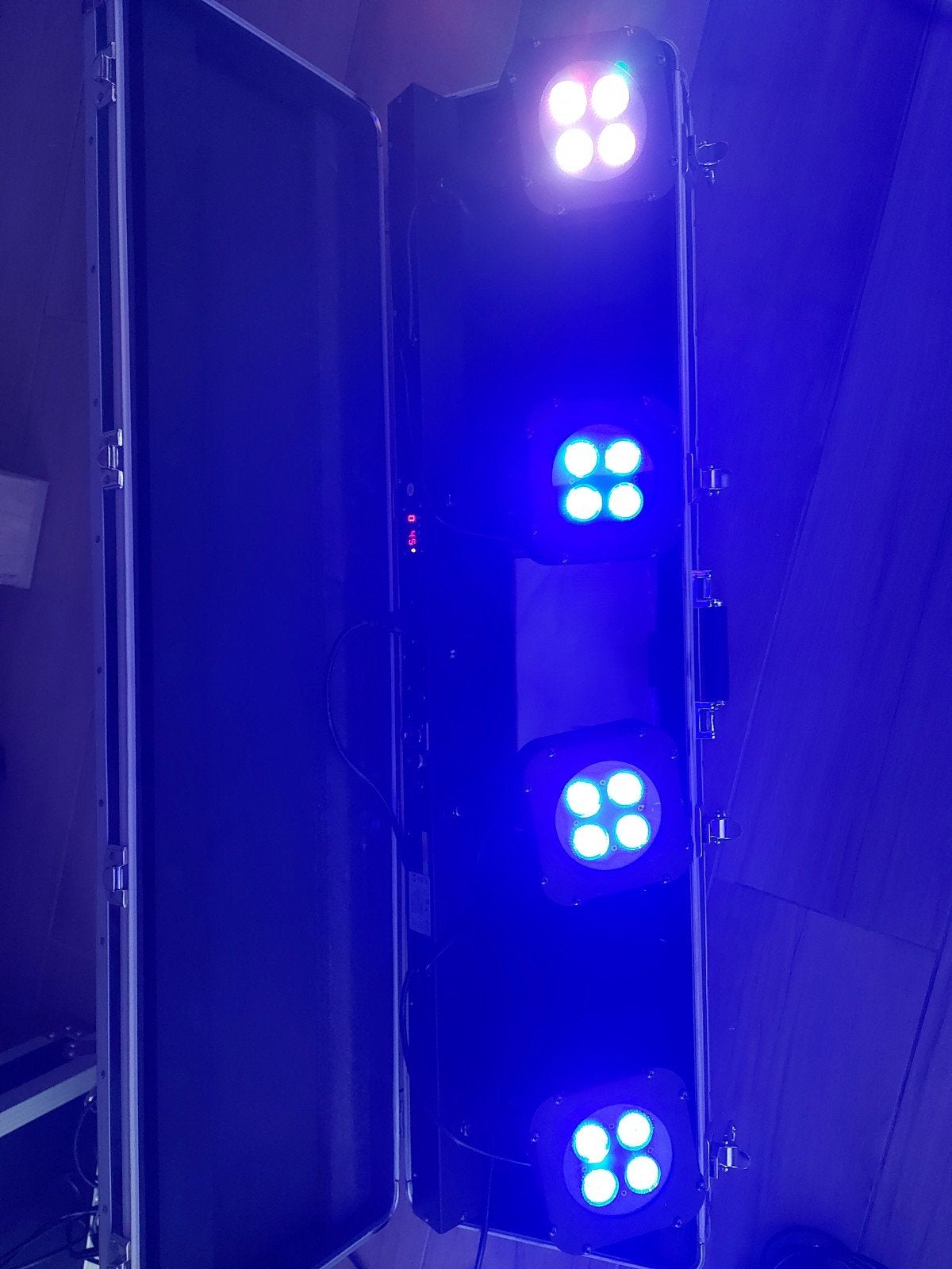 Jb 4-tc + jv case + dmx handcontroller
Amper gebruikt zie fo, Ophalen, Zo goed als nieuw, Licht, Geluidgestuurd