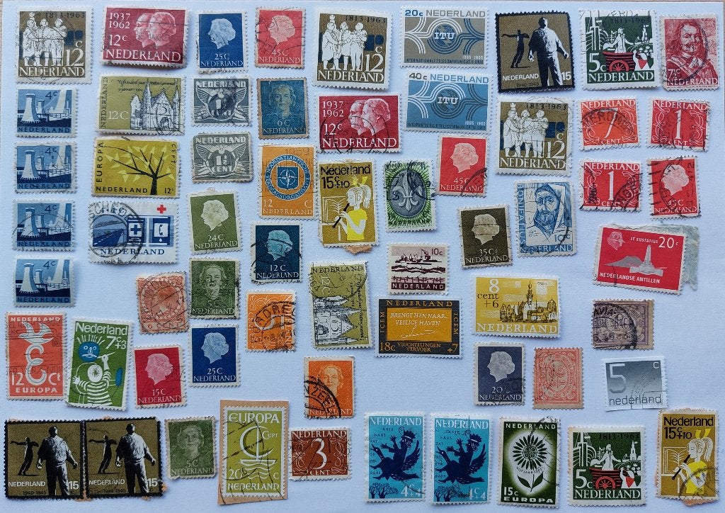 Verzameling postzegels #4 Ongeveer 105 stuks, Postzegels en Munten, Postzegels | Volle albums en Verzamelingen, Ophalen of Verzenden