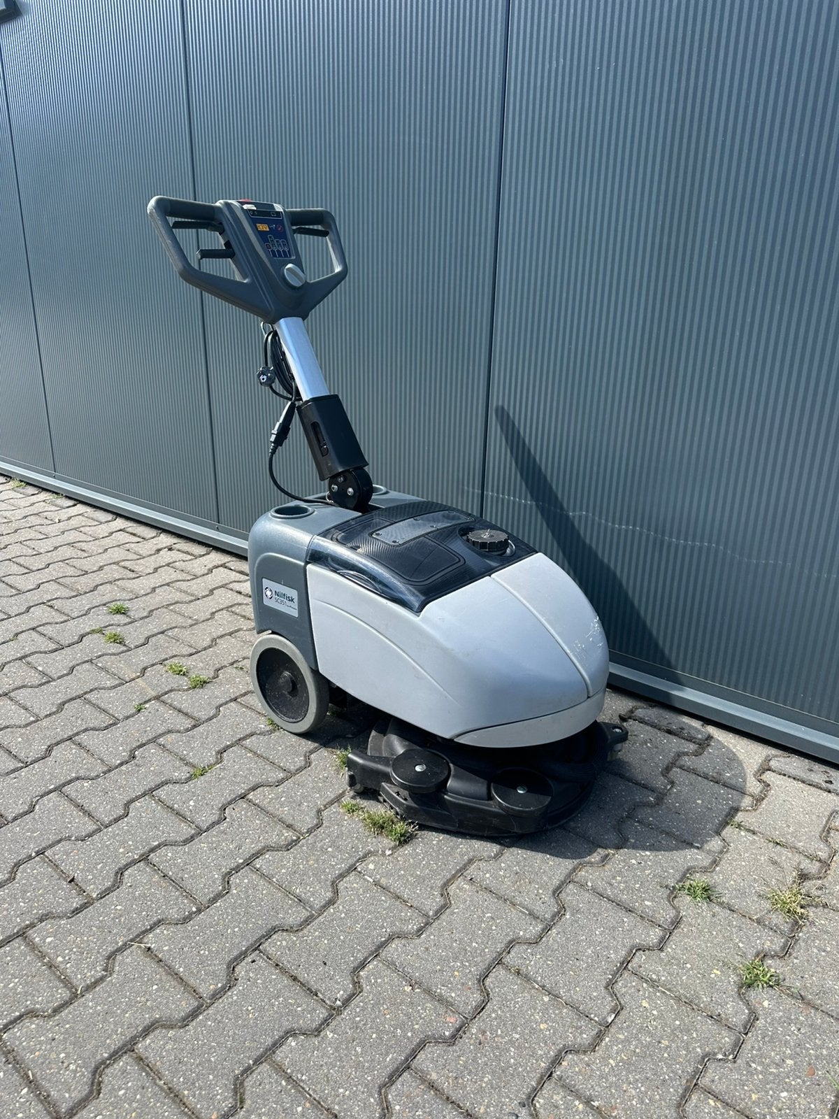 Schrobzuigmachine Nilfisk SC351 – Volledig Gereviseerd, Ophalen, Overige typen