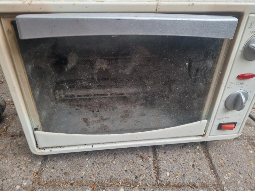 Klein (camping) oventje, Ophalen of Verzenden, Minder dan 45 cm, Minder dan 45 cm