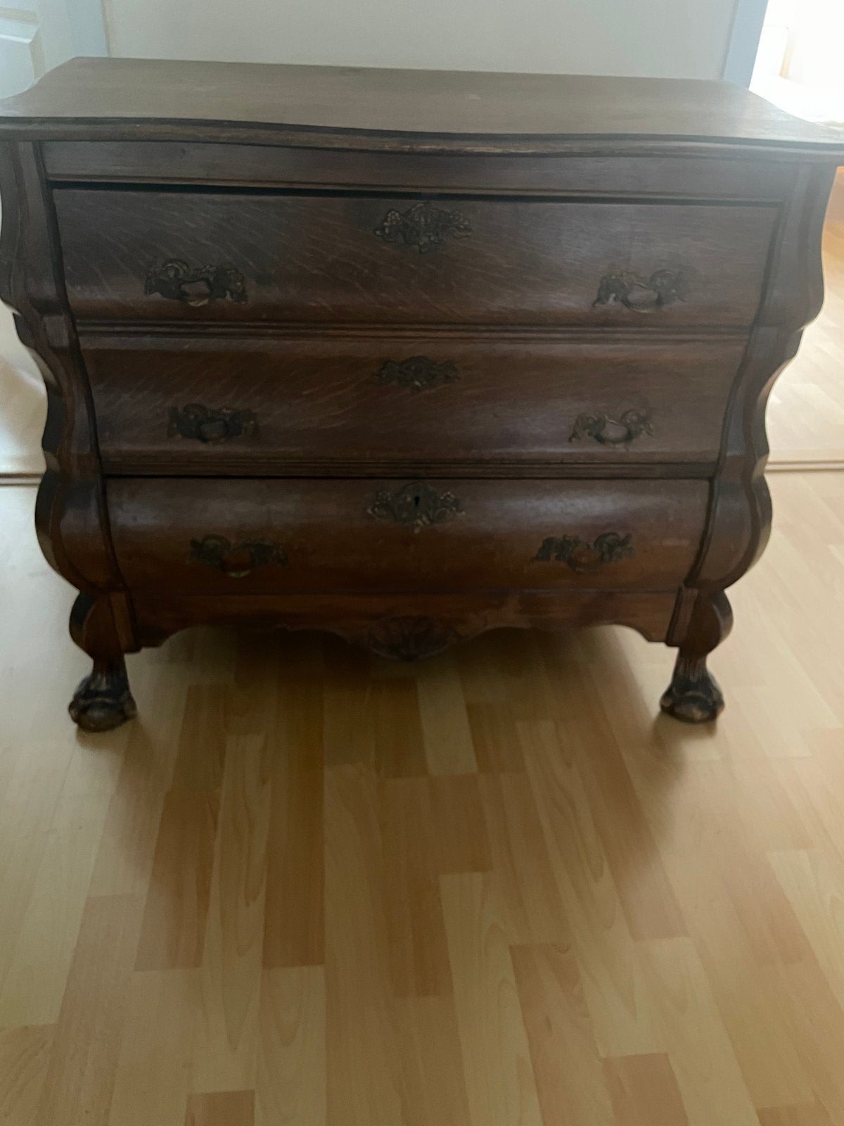 Antieke ladekast / commode van donker hout, Ophalen