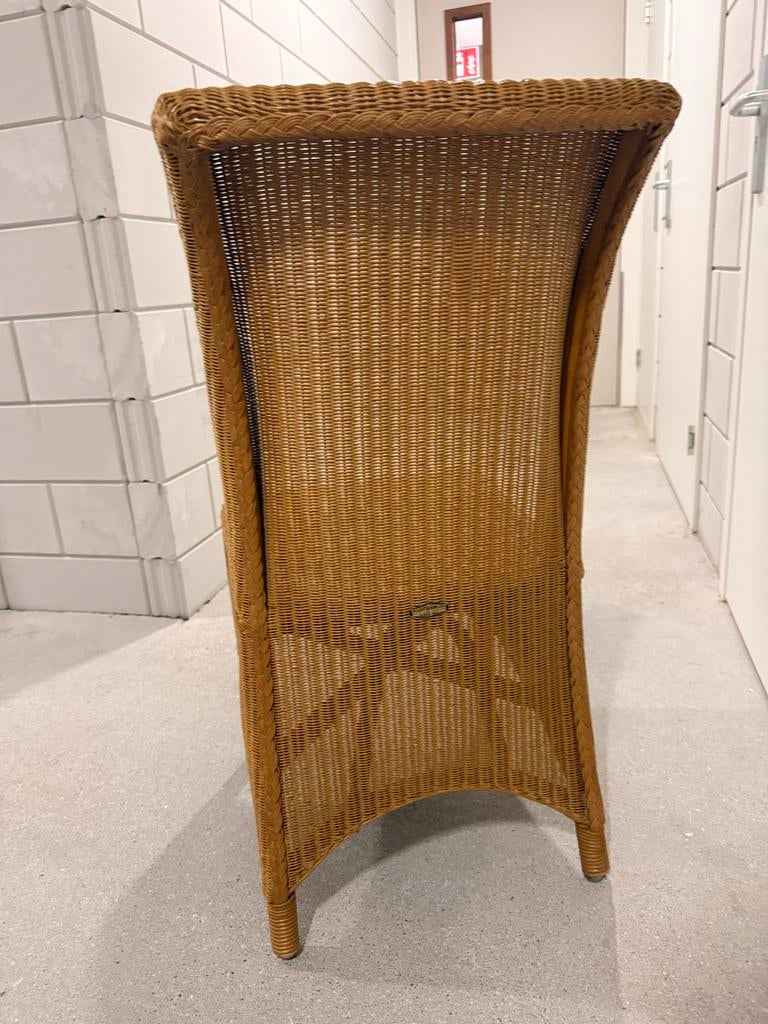Twee rotan stoelen - gebruikt, maar goede staat, Huis en Inrichting, Stoelen, Ophalen, Bruin, Riet of Rotan, Zo goed als nieuw