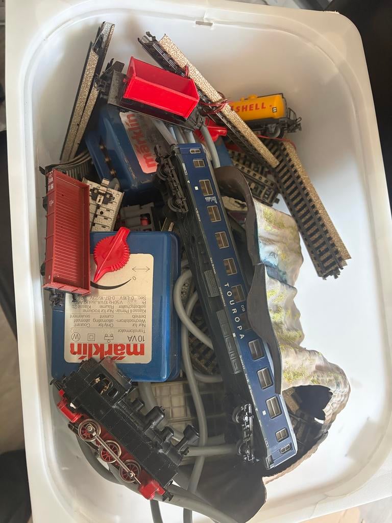 Märklin trein met 2 trafo's en diverse toebehoren, Hobby en Vrije tijd, Modeltreinen | H0, Ophalen, Wisselstroom, Analoog, Märklin