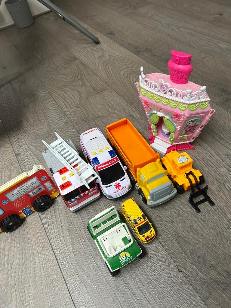 Auto’s speelgoed, Kinderen en Baby's, Speelgoed | Speelgoedvoertuigen, Ophalen of Verzenden, Zo goed als nieuw
