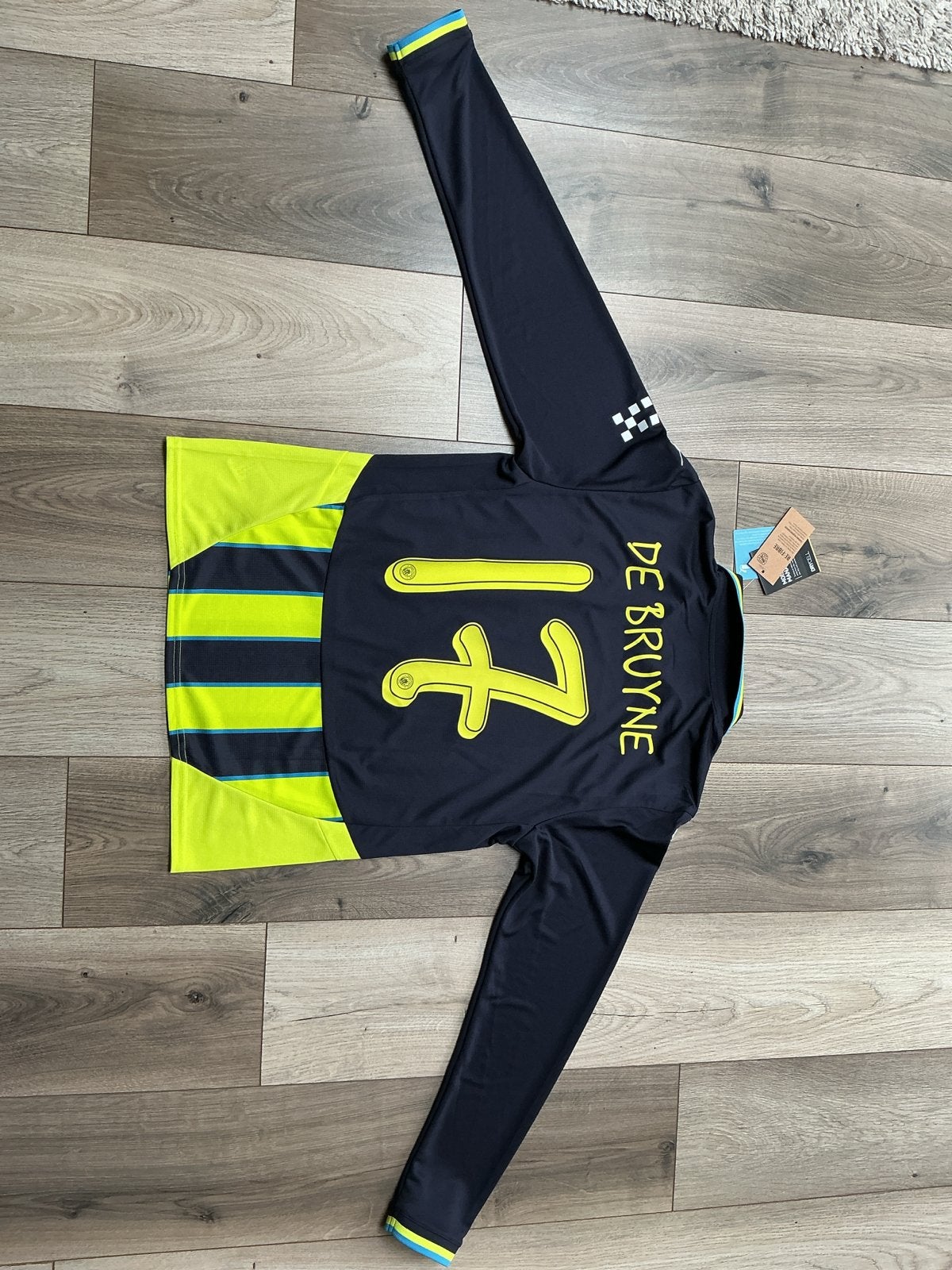 Manchester City De Bruyne 17 Uitshirt 2023/2024 Maat M, Maat M, Ophalen of Verzenden, Nieuw, Shirt