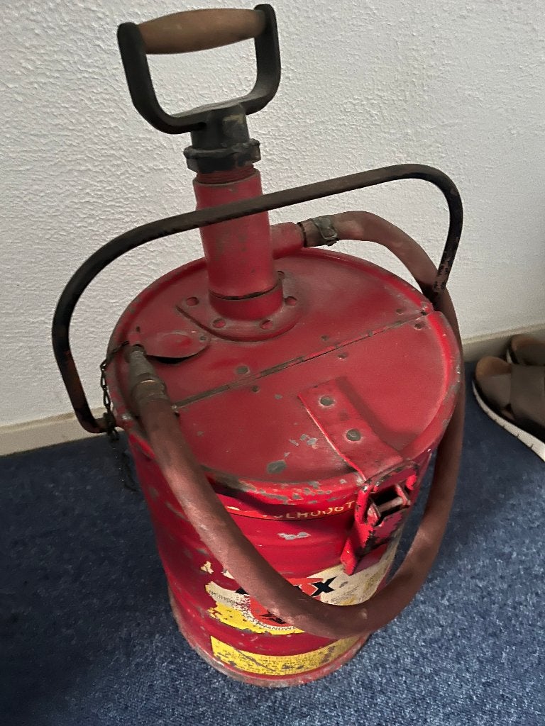 Oude brandblusser, Huis en Inrichting, Brandblussers en Brandkasten, Ophalen, Gebruikt, Brandblusser