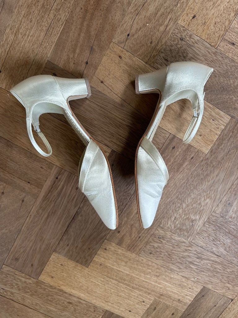 Anika trouwschoenen ivoor maat 38,5, Ophalen, Rainbow, Overige kleuren, Schoenen