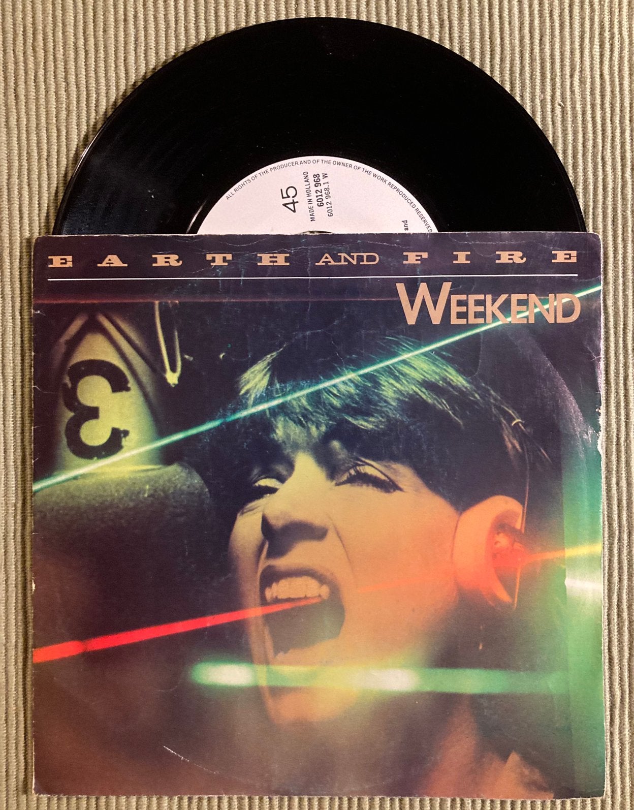 Vinyl single Earth & Fire - Weekend, Gebruikt, 7 inch, Ophalen of Verzenden, Pop
