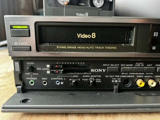 Vintage SONY EV-S550E Video8 Videorecorder, Ophalen of Verzenden, Gebruikt, Overige typen