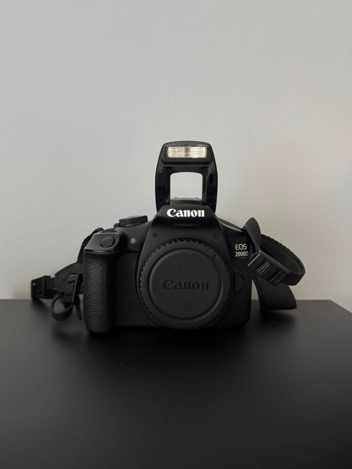Canon eos 2000D, Ophalen of Verzenden, Nieuw, Spiegelreflex, Canon