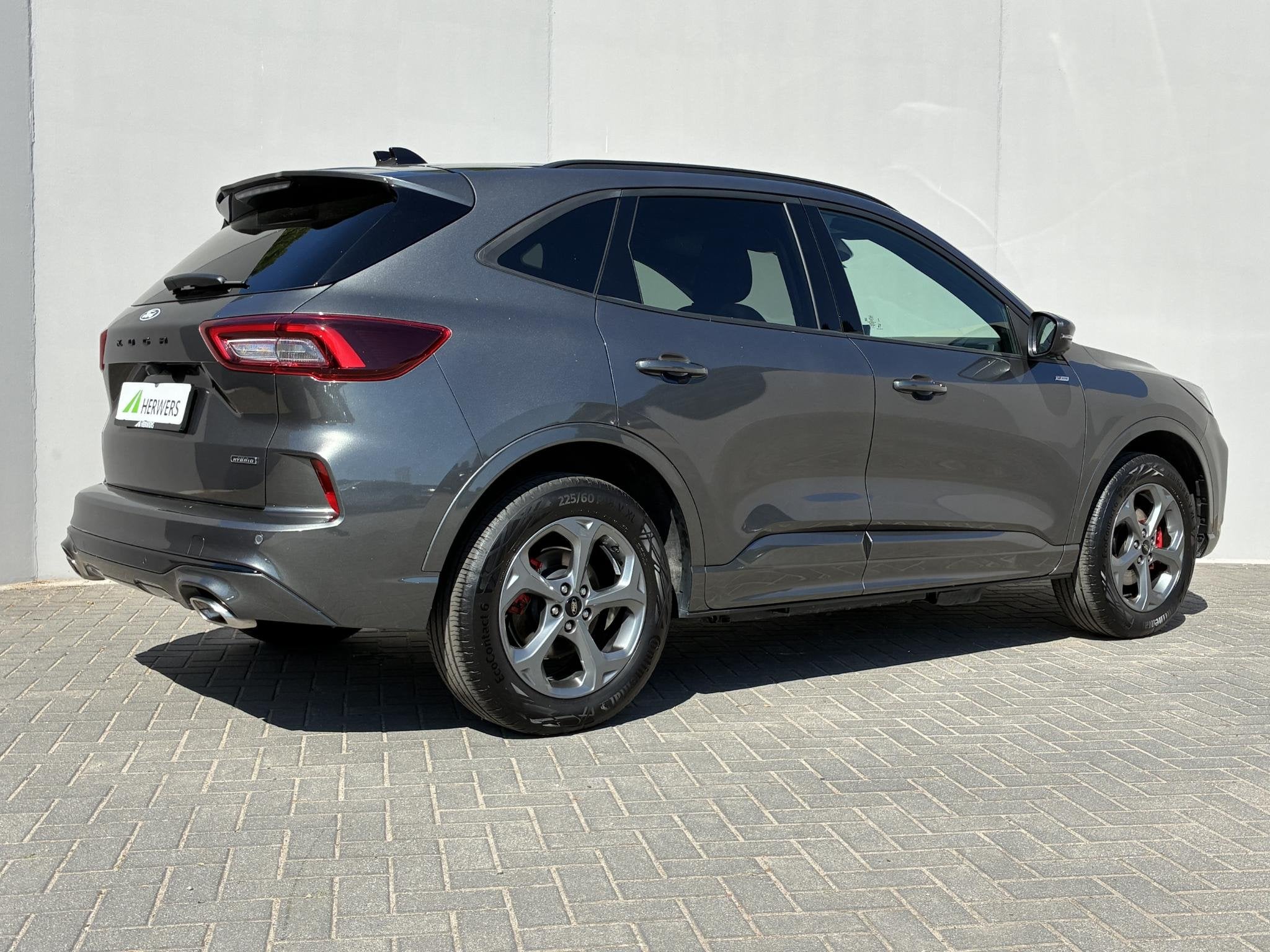 Ford Kuga 2.5 PHEV ST-Line X / Fabrieksgarantie t/m 02-2029, Auto's, 14 kWh, Gebruikt, Euro 6, 4 cilinders