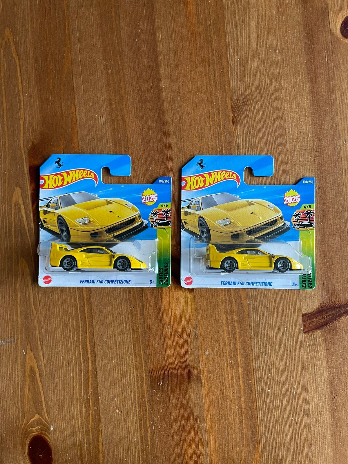 Hot Wheels Mainline Ferrari F40 Competizione set, Ophalen of Verzenden, Nieuw, Auto