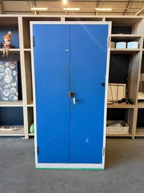 Metalen opbergkast / garage kast/ kast 100x40x200 cm, 1st, Ophalen of Verzenden, Gebruikt