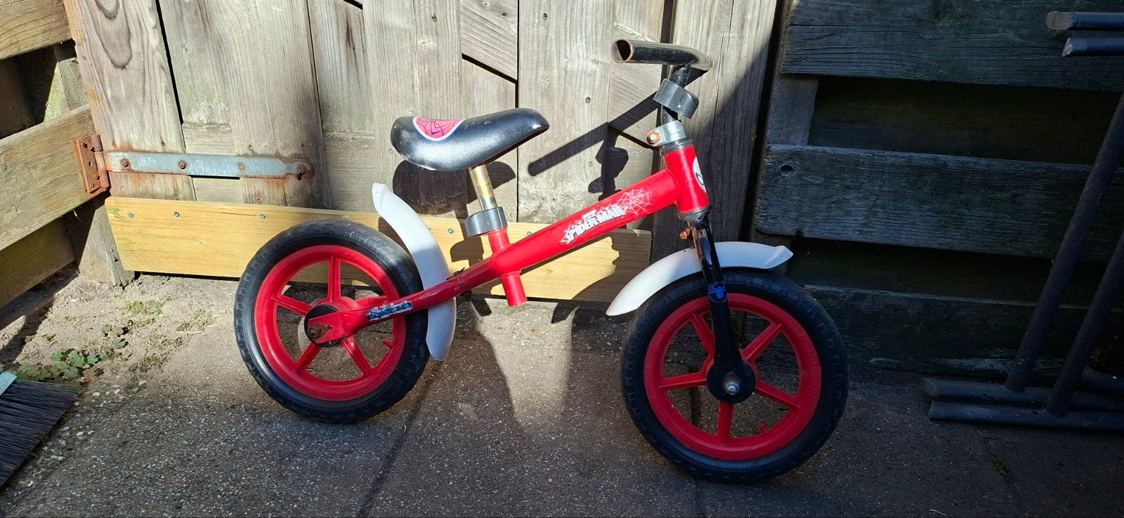 Spiderman loopfiets voor kinderen - Gebruikt, Ophalen, Gebruikt, Minder dan 16 inch, Spiderman