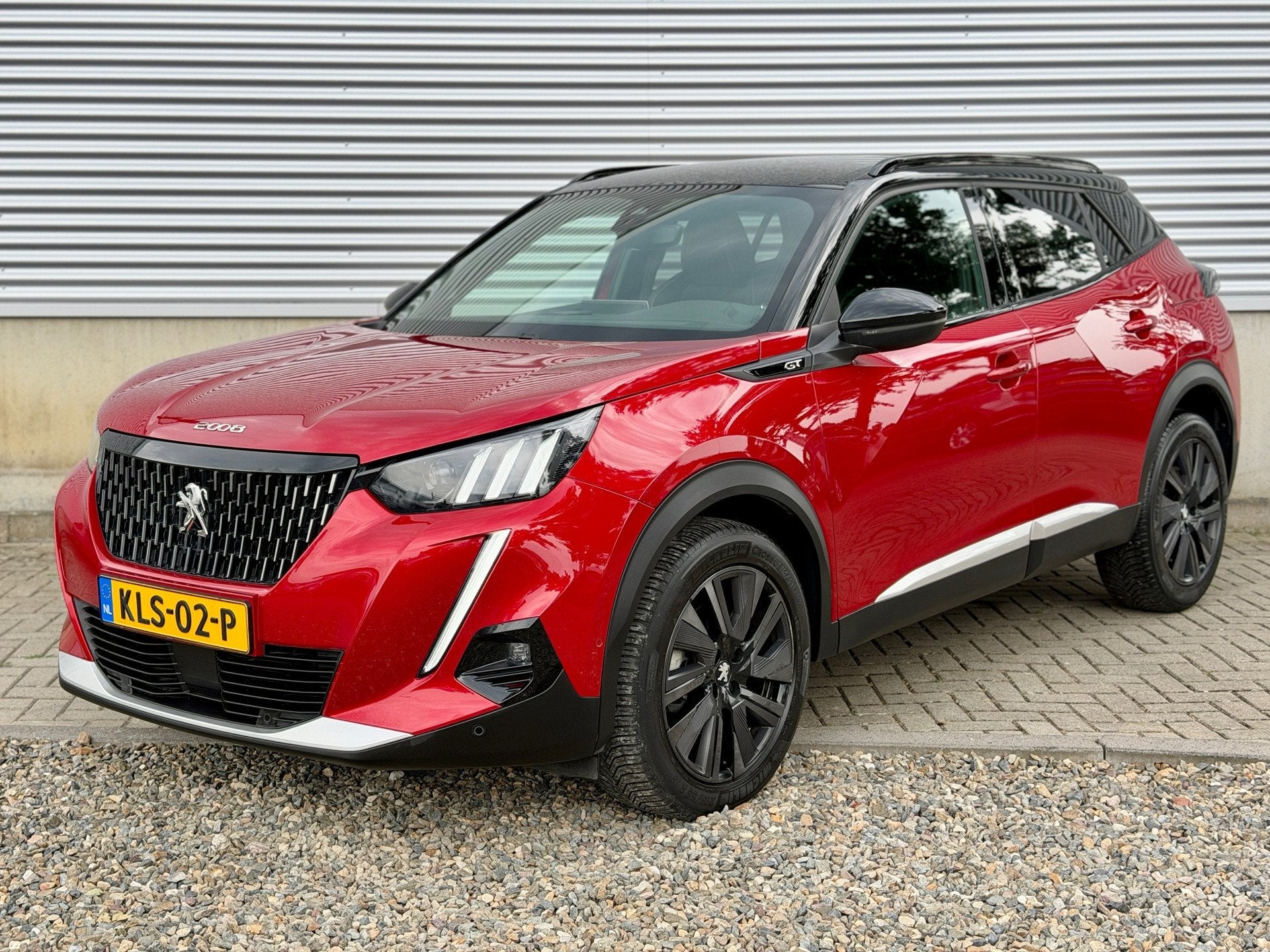 Peugeot 2008 1.2 156pk GT automaat [ Slechts 16388 km ], Auto's, Gebruikt, 1199 cc, Automatische klimaatregeling, 3 cilinders