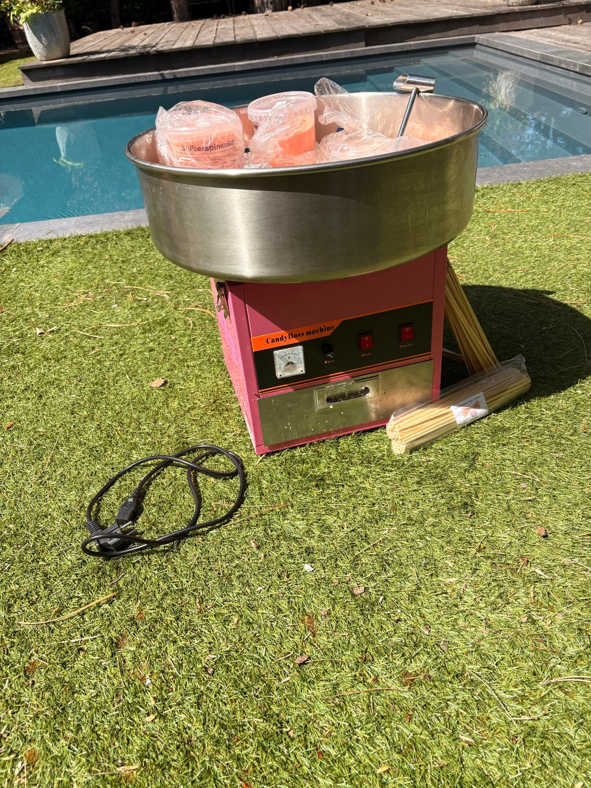 Suikerspinmachine voor Feestjes - Inclusief Stokjes &, Ophalen, Gebruikt
