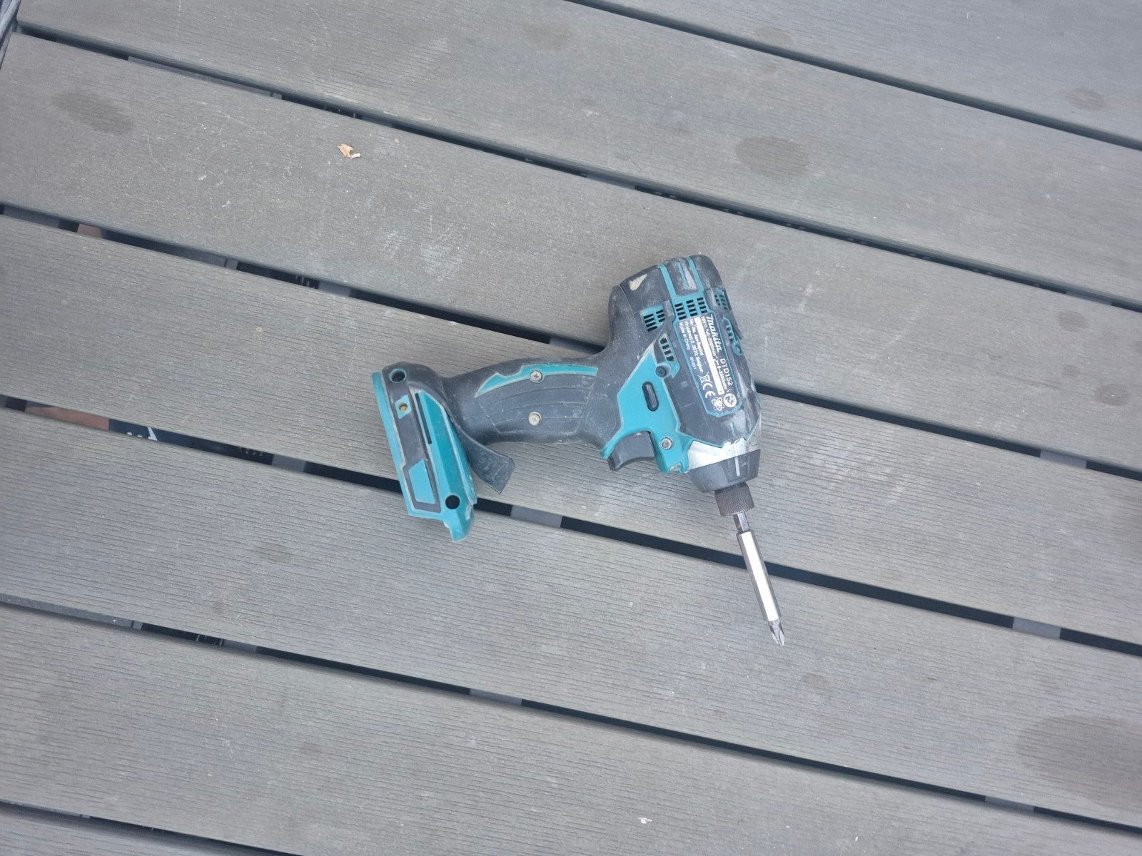 Makita DTD153 slagschroevendraaier, Gebruikt, Variabele snelheid, Ophalen of Verzenden, Boor- en Schroefmachine