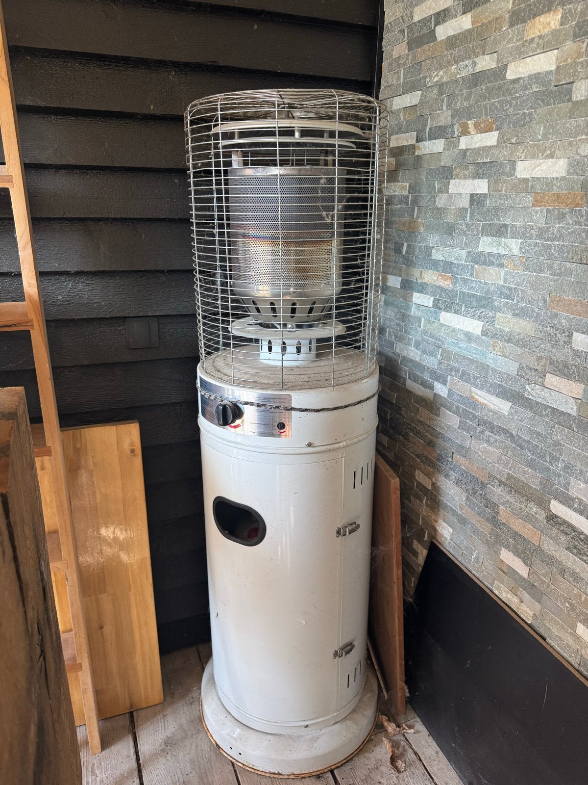 Terrasverwarmer op gas - werkt perfect met elastiek, Tuin en Terras, Terrasverwarmers, Ophalen, Gebruikt, Gas, Vloer