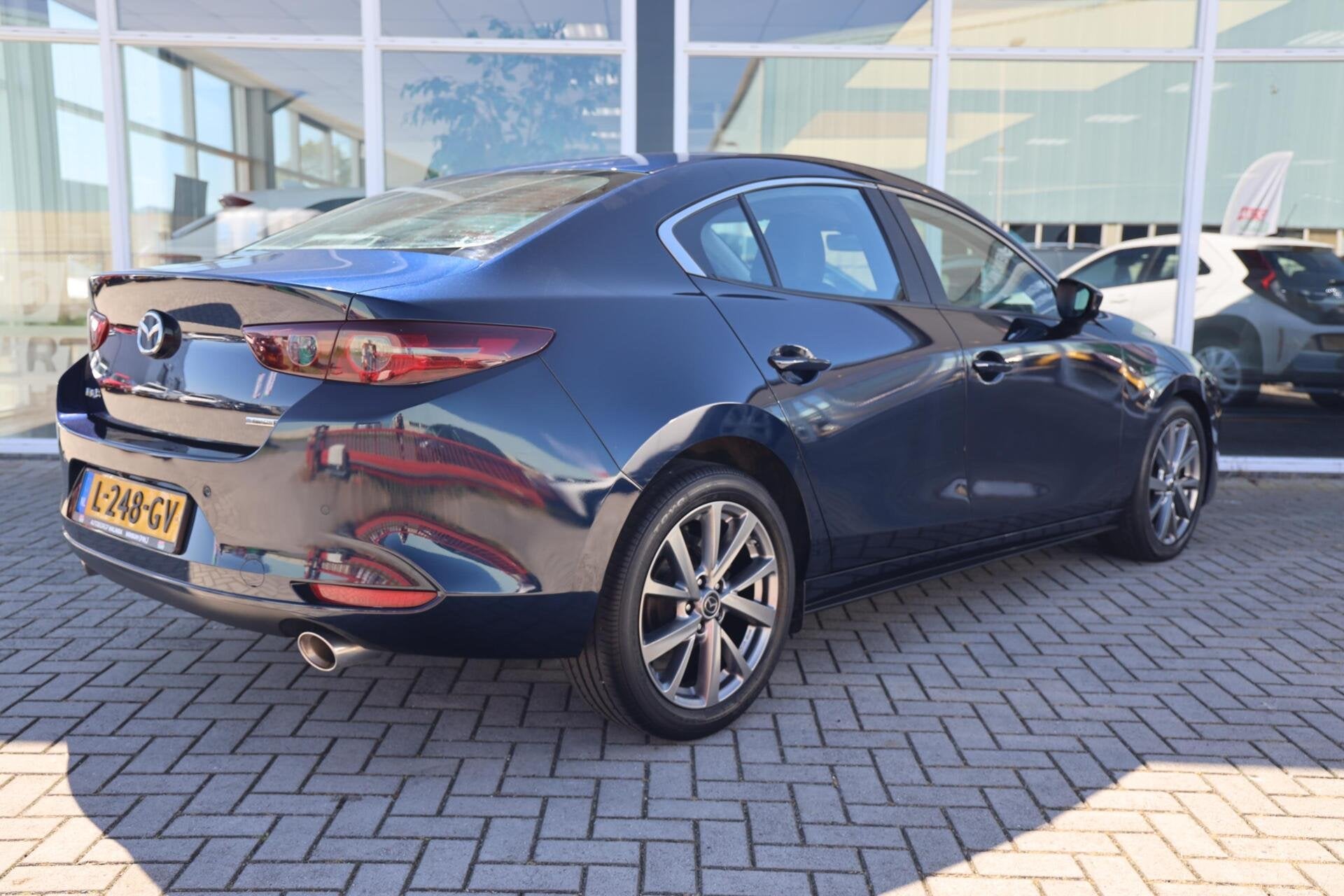 Mazda 3 2.0 e-SkyActiv-X M Hybrid 186 Comfort||Leder|Bose|HU, Auto's, Mazda, Voorwielaandrijving, 1998 cc, Gebruikt, Blauw