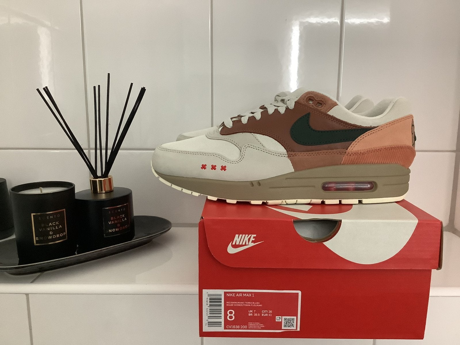 Nike Air Max 1 City Pack “ Amsterdam “ maat 41 ‼️, Ophalen of Verzenden, Zo goed als nieuw, Overige kleuren
