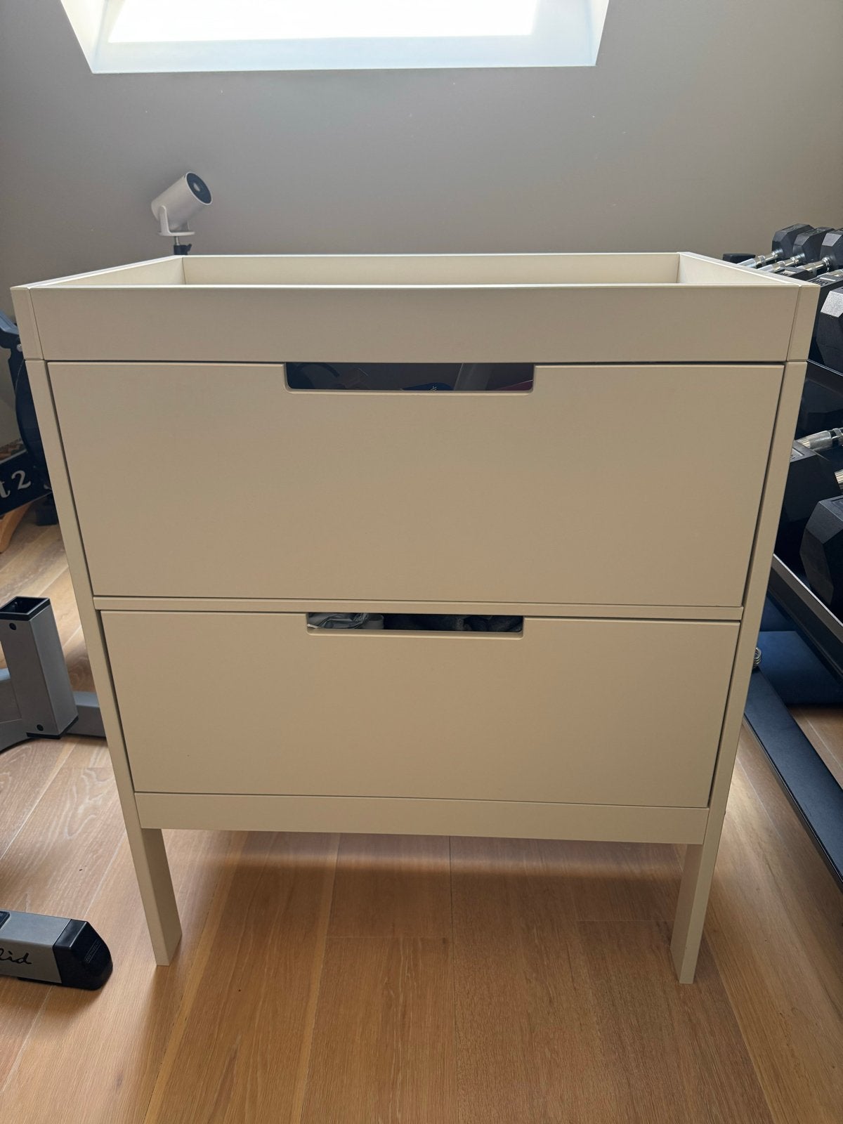 Europe baby Ralph luiertafel / commode kleur oatmeal, Ophalen, Zo goed als nieuw, 75 tot 100 cm, Voetruimte