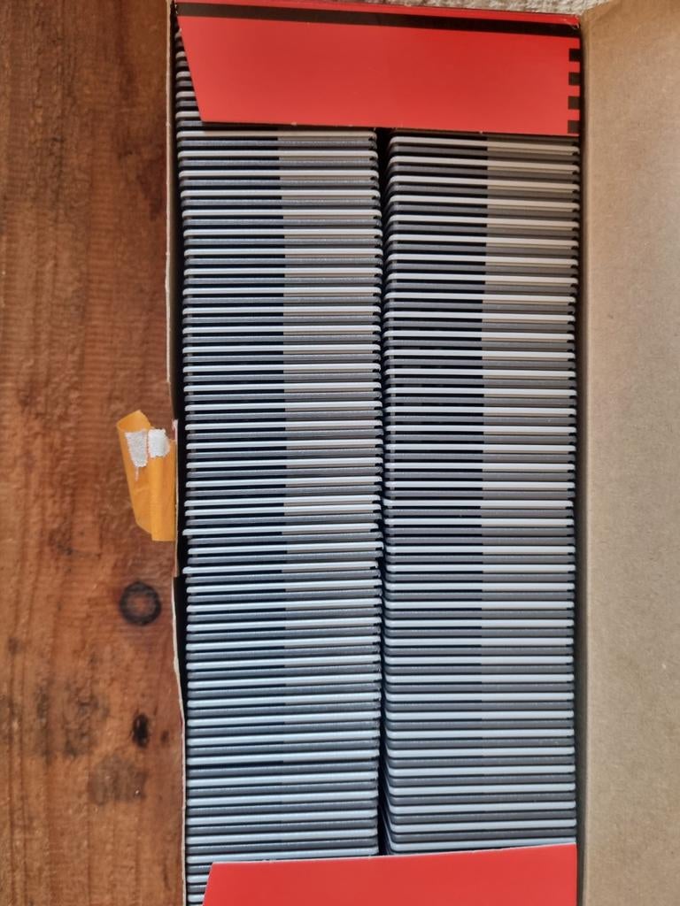 Doos met lege Gepe dia slides / raampjes, Ophalen of Verzenden, Gebruikt