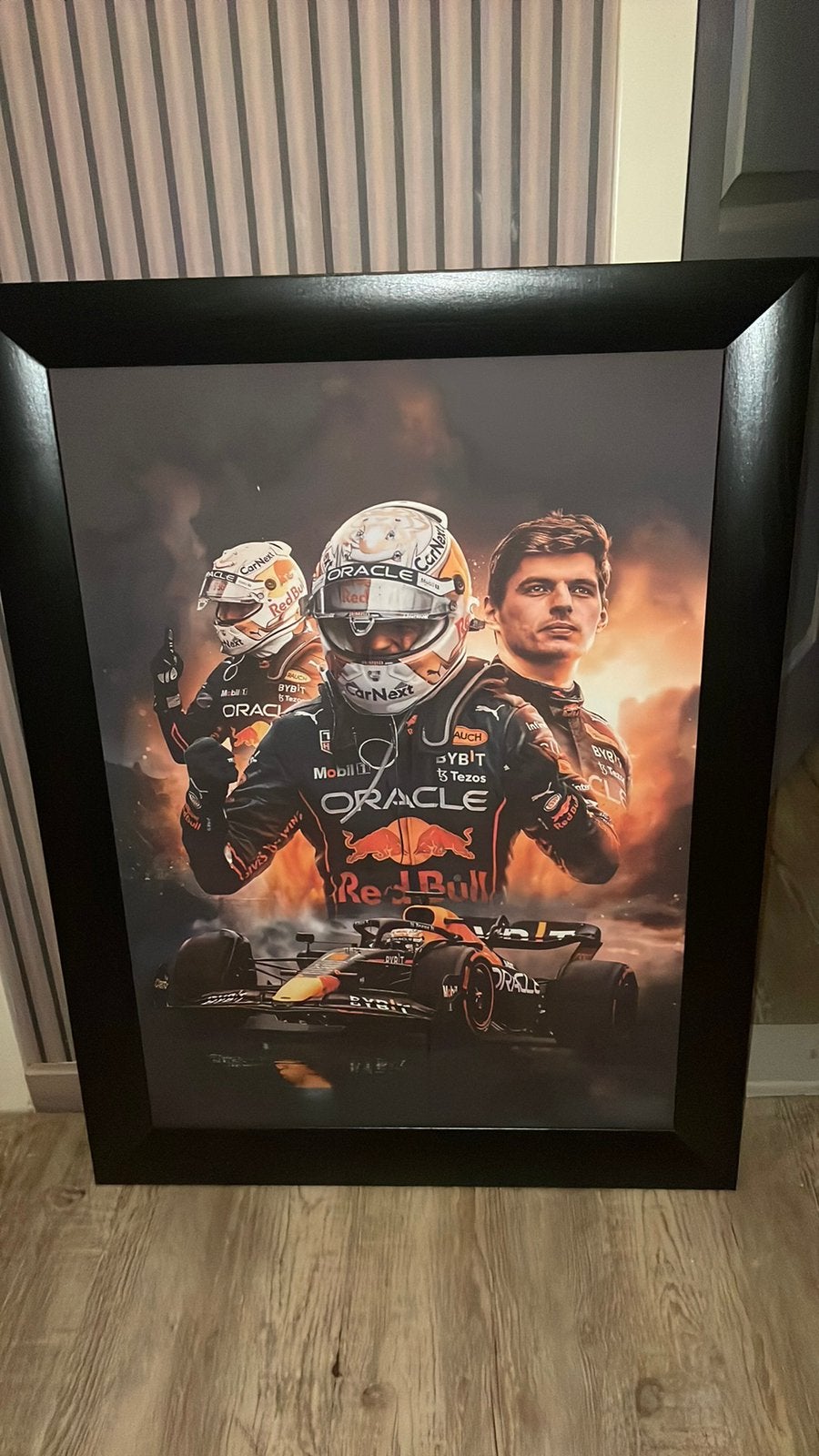 Max Verstappen Red Bull F1 ingelijste poster 80x60, Ophalen of Verzenden, Zo goed als nieuw, Foto of Poster, 75 – 100