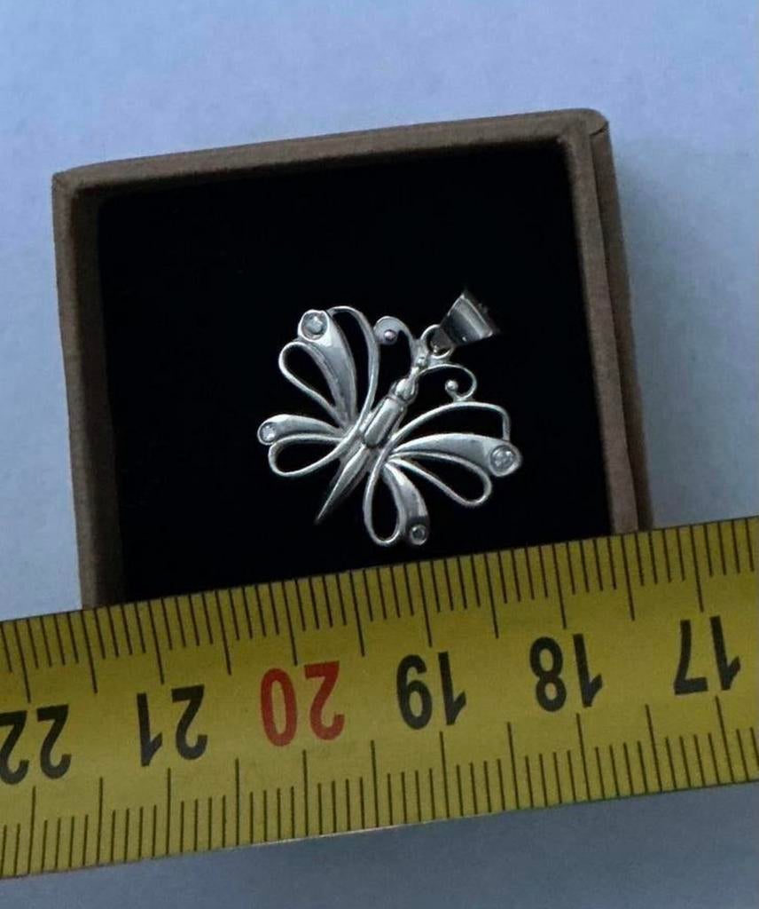 Vlinder ketting hanger 925 zilver, Nieuw, Ophalen of Verzenden, Zilver, Dier