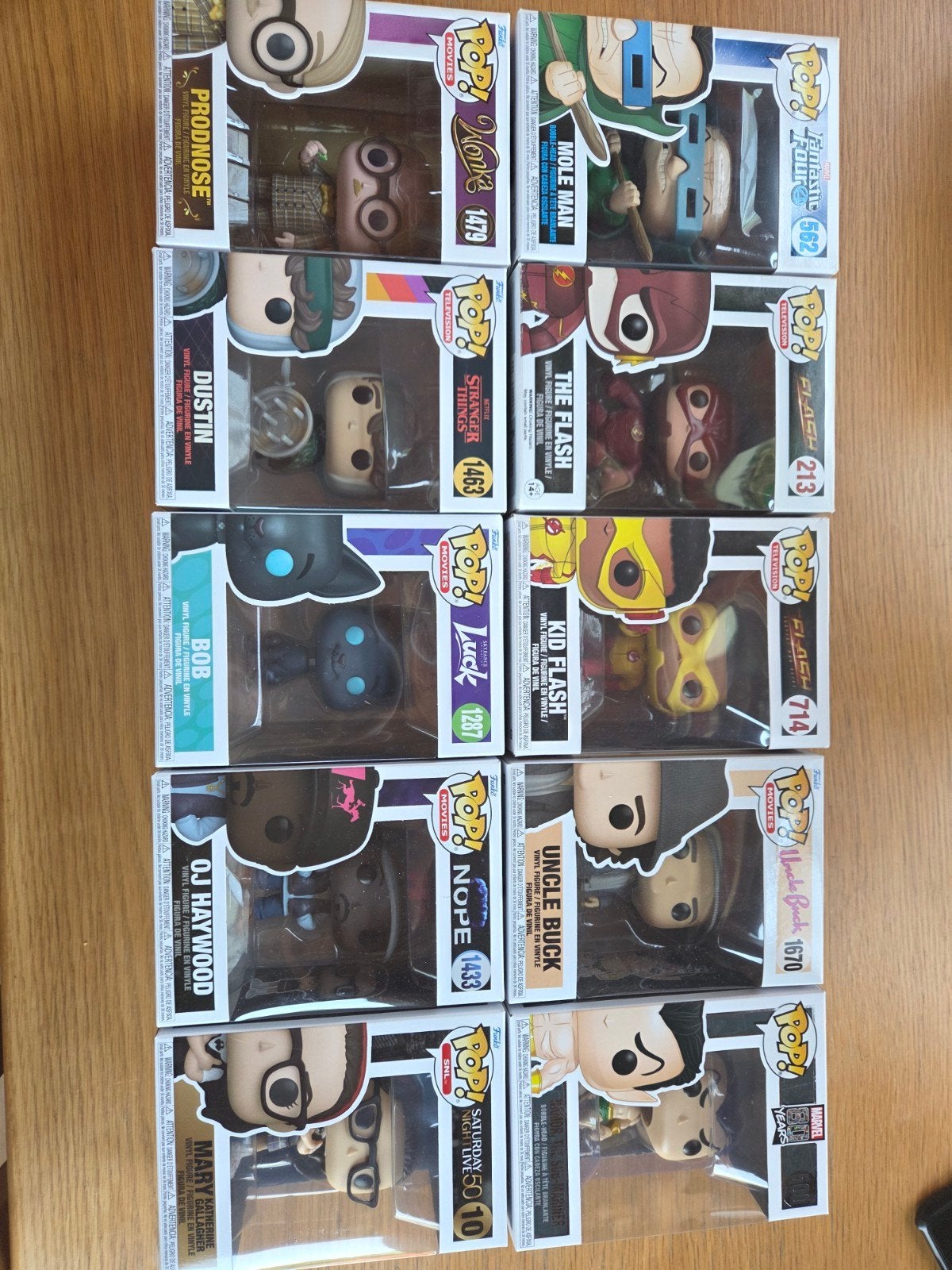 diverse funko pops en pins, Ophalen