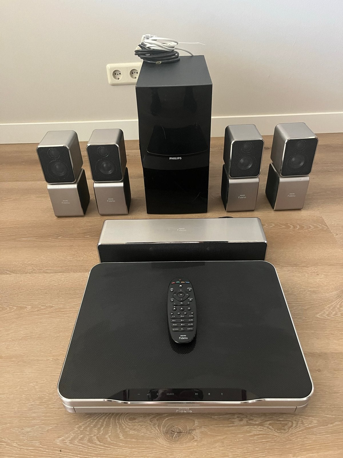 Philips Fidelio Immersive Sound 5.1 Home Cinema HTB9550D/12, Philips, Gebruikt, Blu-ray-speler, 70 watt of meer