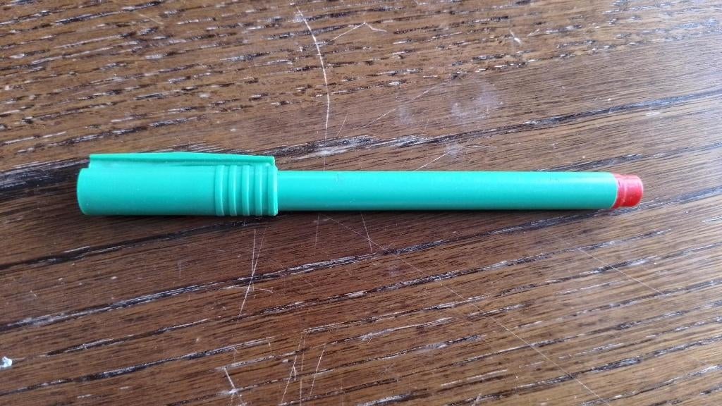 rode fineliner, Verzenden, Gebruikt