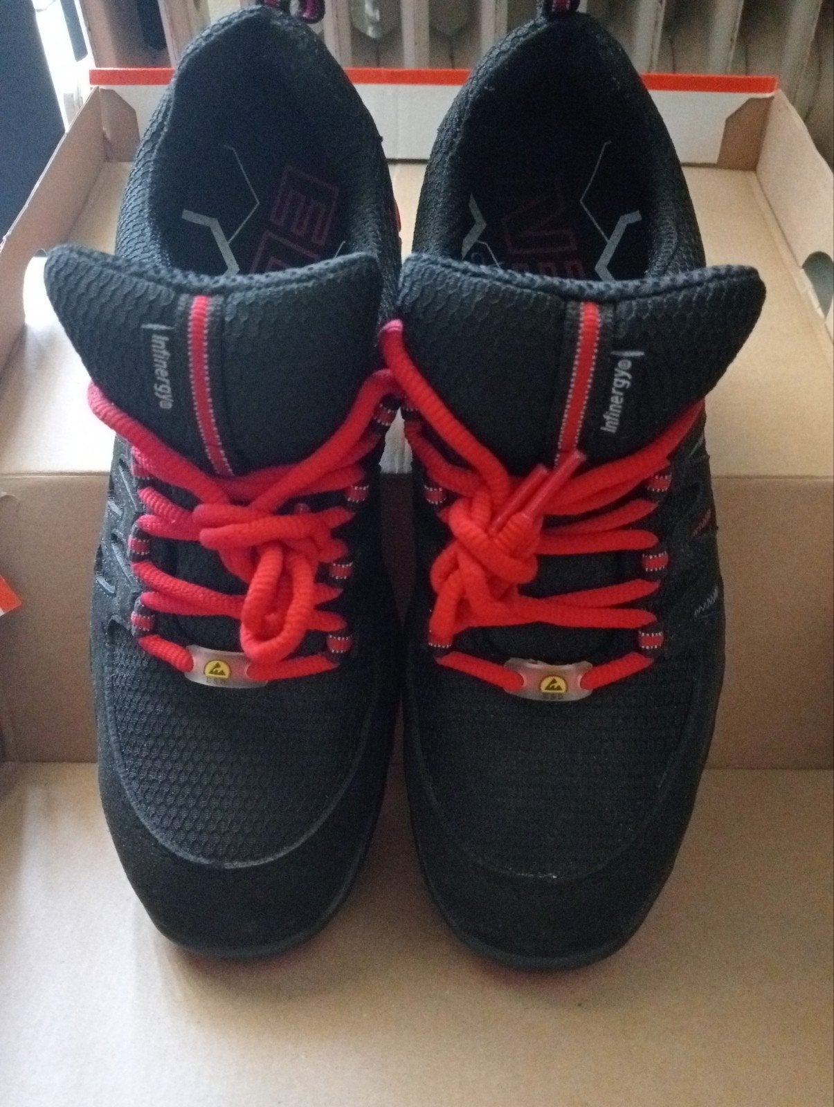 Nieuwe zwarte werkschoenen sneakers M40, Zwart, Nieuw, Ophalen of Verzenden, Sneakers of Gympen