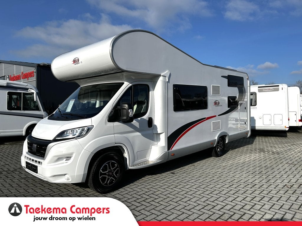Across Xscape Stapelbed/9-traps Automaat/2024/alkoof, Caravans en Kamperen, Campers, Alkoof, Fiat, 7 tot 8 meter, Bedrijf