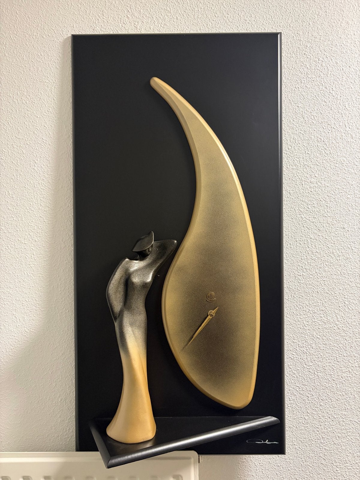 Sculpturale wandklok Reimax Holland, Ophalen of Verzenden