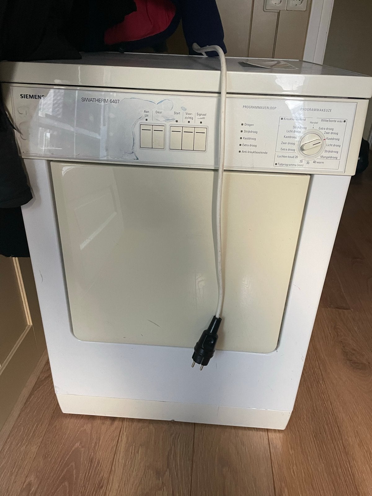 Siemens Siwatherm 6407 wasdroger, Ophalen, 6 tot 8 kg, Gebruikt, Luchtafvoer