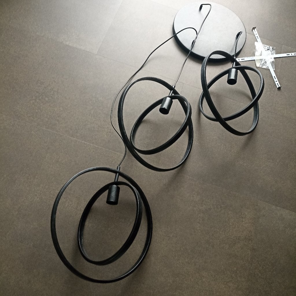 Hanglamp Turn around, 3 lampen, ringen, bollen, Ophalen of Verzenden, Zo goed als nieuw, Metaal